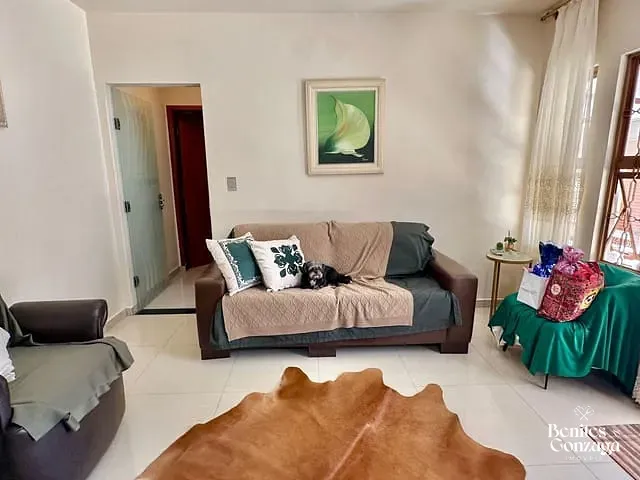 Casa 3 quartos e 3 banheiros, à venda, no bairro Zona 04 em Maringá