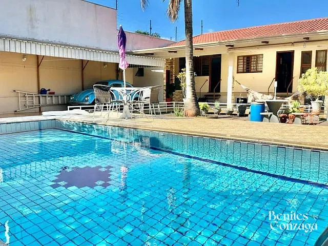 Casa 3 quartos e 3 banheiros, à venda, no bairro Zona 04 em Maringá