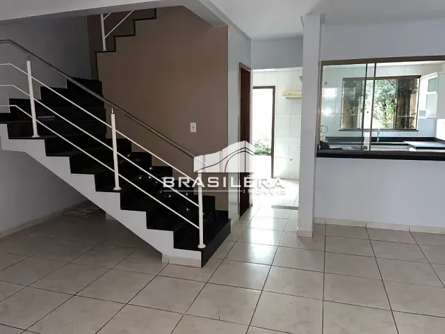 Casa com 130m² 3 quartos e 2 banheiros, à venda, no bairro Parque Amazônia em Goiânia