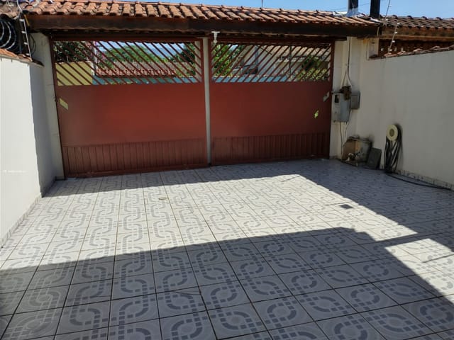Casa 3 quartos e 2 banheiros, à venda, no bairro Indaiá em Bertioga