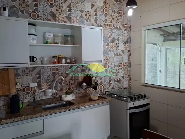 Casa com 200m² 2 quartos e 1 banheiro, para alugar, no bairro Morro das Pedras em Florianópolis