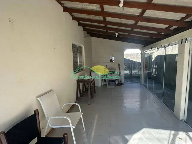 Casa com 200m² 2 quartos e 1 banheiro, para alugar, no bairro Morro das Pedras em Florianópolis
