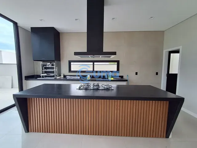 Casa com 305m² 3 quartos e 4 banheiros, à venda, no bairro Condomínio Villa Real de Bragança em Bragança Paulista