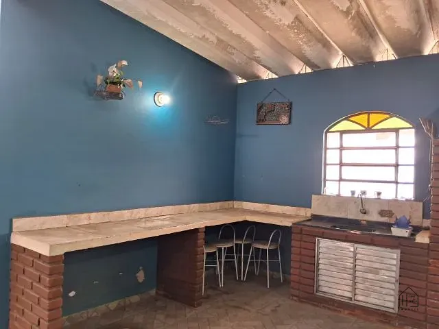 Casa com 333m² 3 quartos e 3 banheiros, à venda ou para alugar, no bairro Portal da Primavera em Cotia