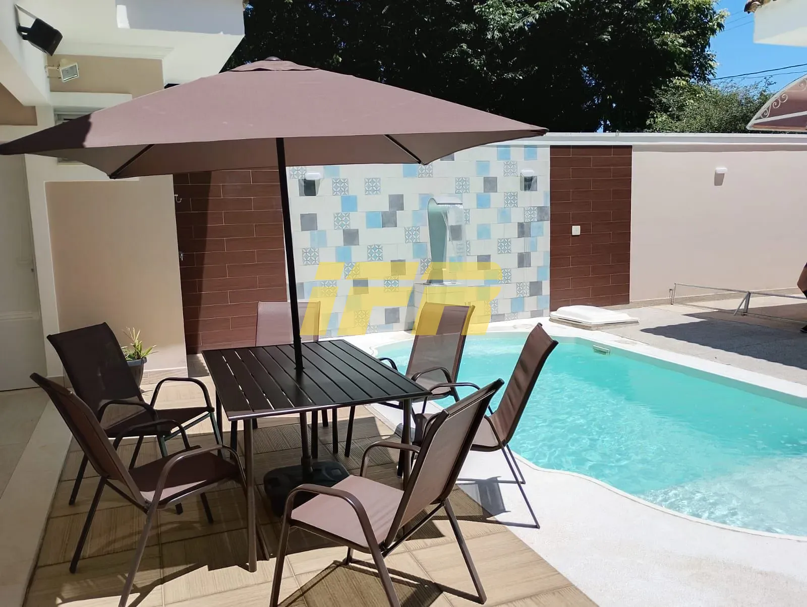 Casa, 4 quartos, 350 m² - Foto 2