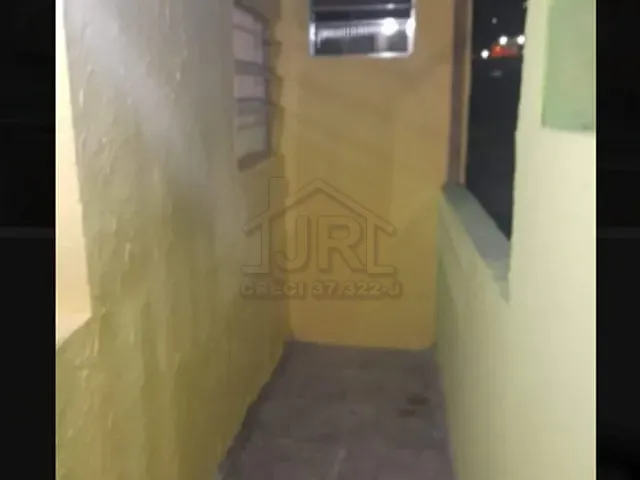 Casa com 200m² 2 quartos e 1 banheiro, à venda, no bairro Jardim Zaira em Mauá