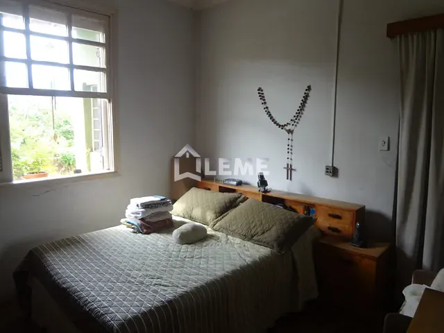 Casa com 792m² 6 quartos e 3 banheiros, à venda, no bairro Brás em Mococa
