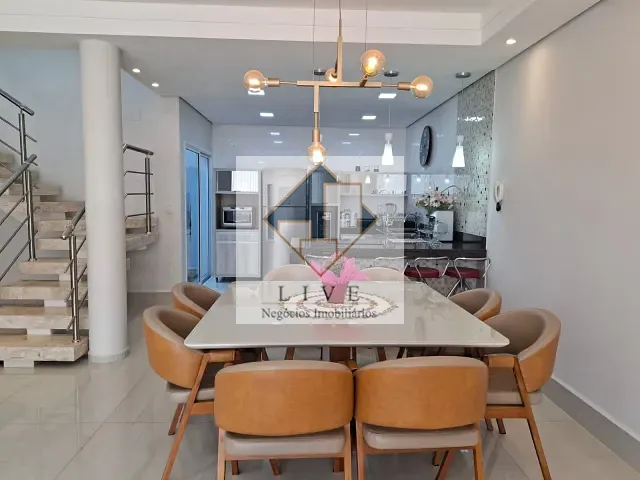 Casa 2 quartos e 3 banheiros, à venda, no bairro Jardim Souza Queiroz em Santa Bárbara D'Oeste