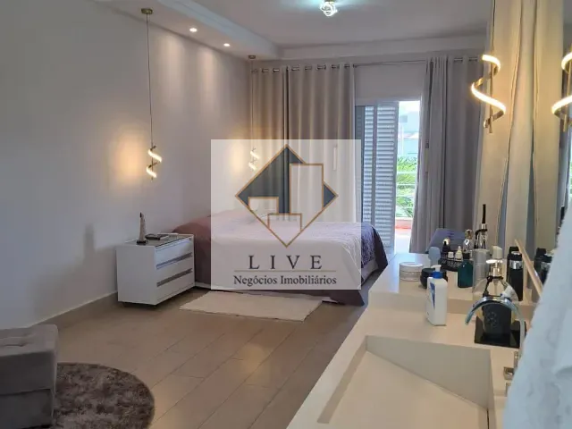 Casa 2 quartos e 3 banheiros, à venda, no bairro Jardim Souza Queiroz em Santa Bárbara D'Oeste
