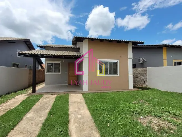 Casa com 250m² 3 quartos e 2 banheiros, à venda, no bairro Distrito Industrial em Cuiabá