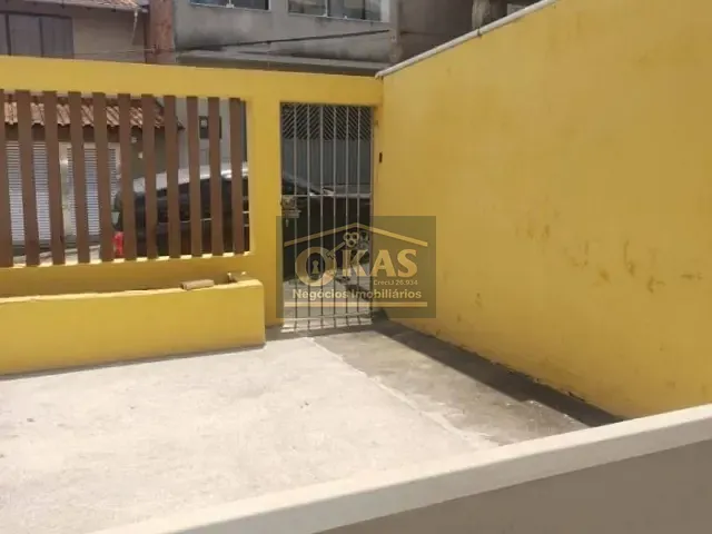 Casa com 298m² 2 quartos e 2 banheiros, à venda, no bairro Vila Helena em Suzano