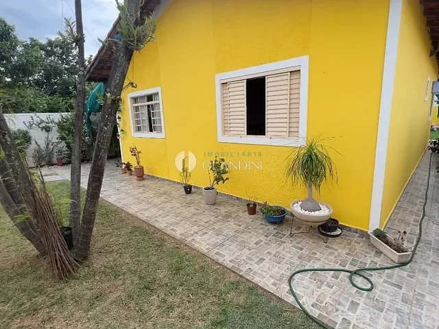 Casa com 300m² 2 quartos e 2 banheiros, à venda, no bairro Itamaraty em Artur Nogueira