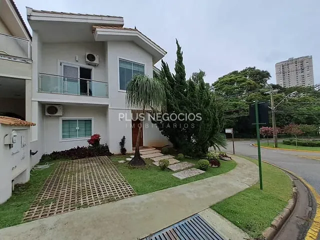 Casa com 400m² 4 quartos e 7 banheiros, à venda, no bairro Condomínio Jardim Residencial Tivoli em Sorocaba