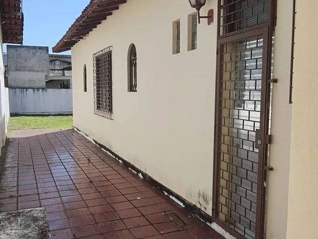 Casa 5 quartos e 3 banheiros, à venda, no bairro Parque Zabulão em Rio das Ostras