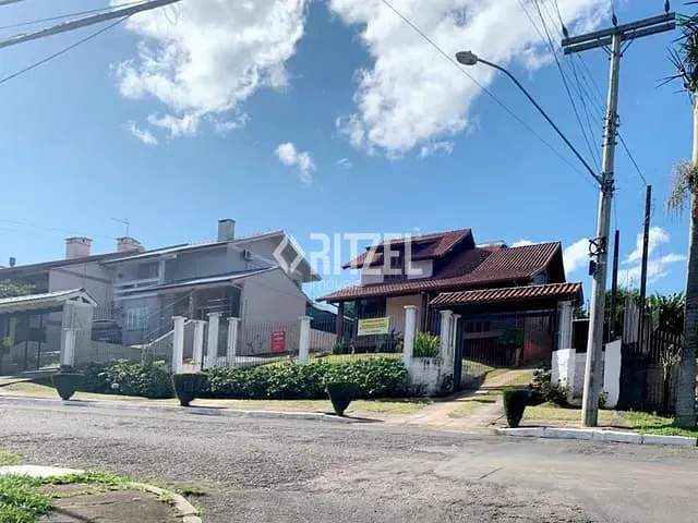 Casa com 1000m² 3 quartos e 2 banheiros, à venda, no bairro Rincão em Novo Hamburgo