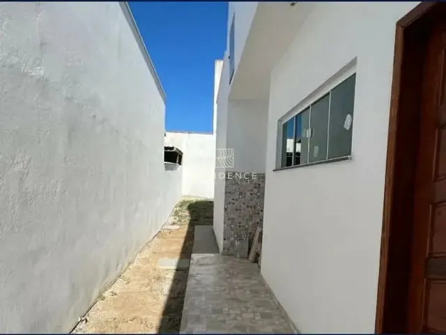 Casa 2 quartos e 1 banheiro, à venda, no bairro VILLAGE I em Porto Real