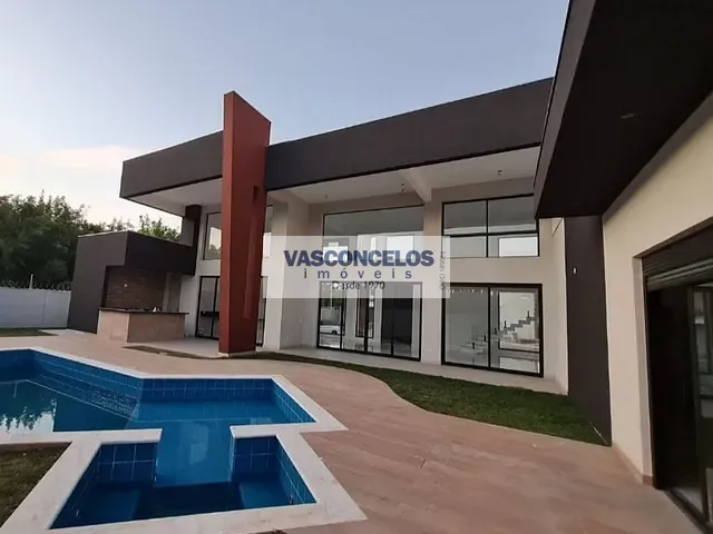 Casa com 1200m² 4 quartos e 6 banheiros, à venda, no bairro Urbanova em São José dos Campos