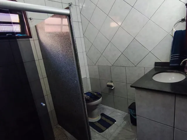 Casa 3 quartos e 1 banheiro, à venda, no bairro Extensão do Bosque em Rio das Ostras