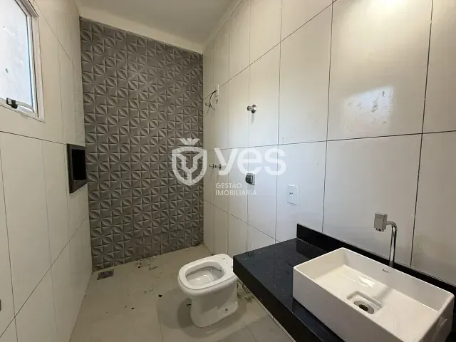 Casa 3 quartos e 3 banheiros, à venda, no bairro Jardim Europa IV em Araxá