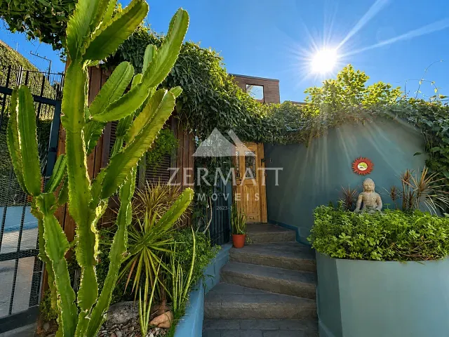 Casa com 670m² 4 quartos e 3 banheiros, para alugar, no bairro Centro em Blumenau