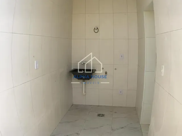Casa com 176m² 3 quartos e 2 banheiros, à venda, no bairro Loteamento Residencial e Comercial Flamboyant em Pindamonhangaba