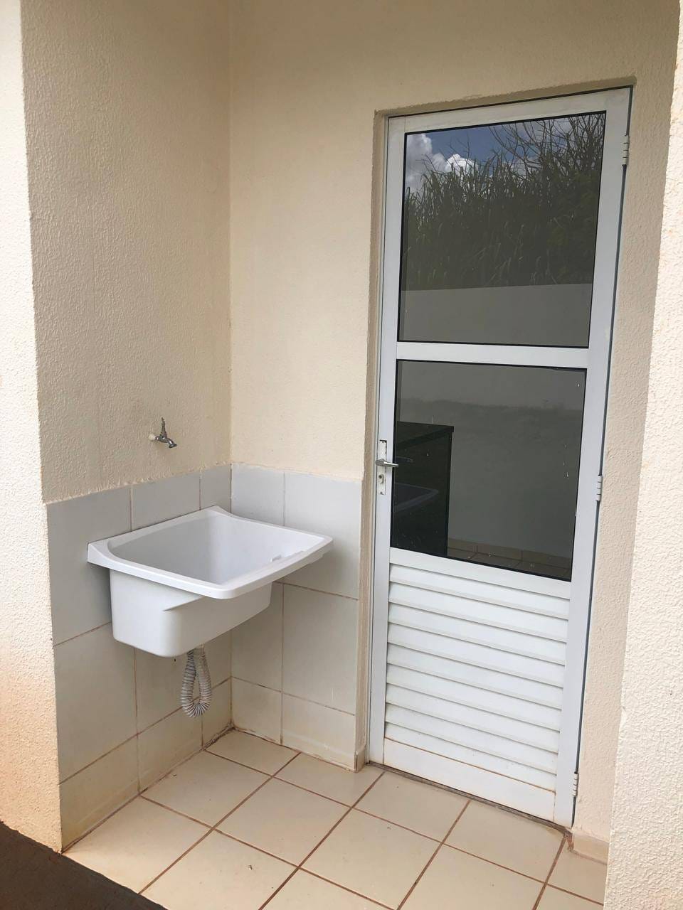 Casa à venda com 2 quartos, 55m² - Foto 11
