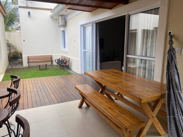 Casa com 240m² 3 quartos e 4 banheiros, à venda, no bairro Despraiado em Cuiabá