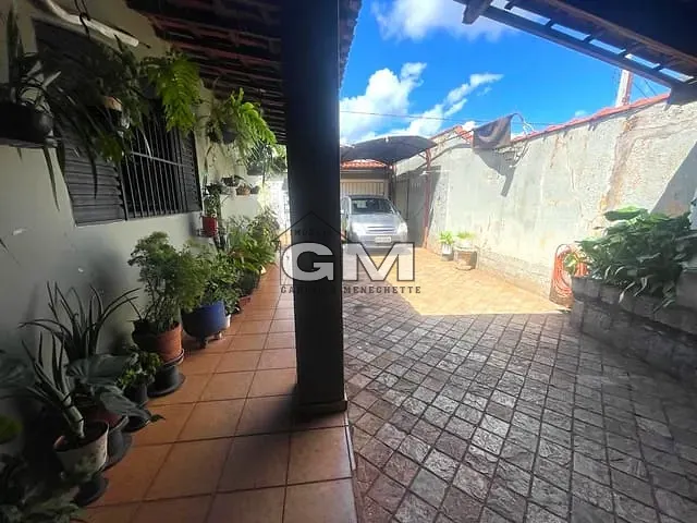 Casa com 250m² 3 quartos e 1 banheiro, à venda, no bairro Planalto Verde em Ribeirão Preto