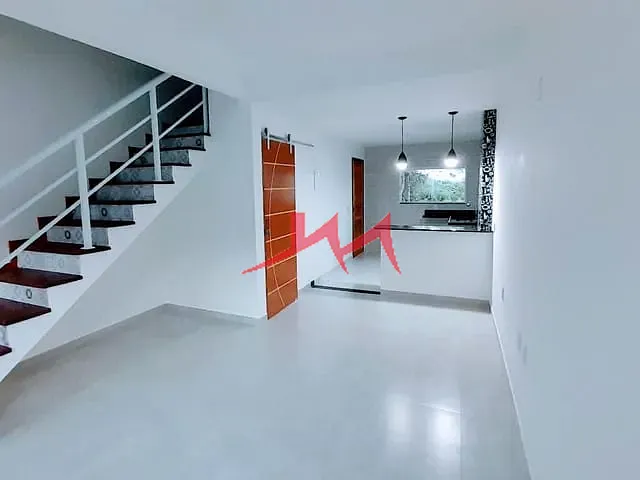 Casa com 340m² 2 quartos e 3 banheiros, à venda, no bairro Maria Paula em São Gonçalo