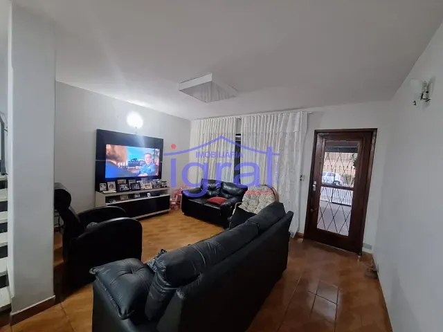 Casa com 140m² 3 quartos e 3 banheiros, à venda, no bairro Parque Imperial em São Paulo