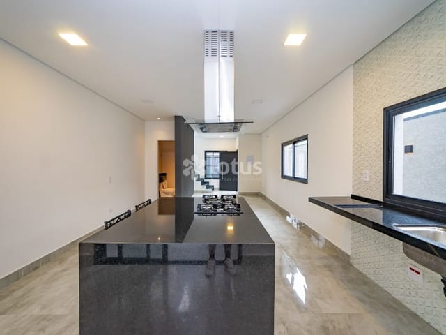 Casa com 150m² 3 quartos e 3 banheiros, à venda, no bairro Nova Jaguari em Santana de Parnaíba