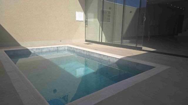 Casa com 180m² 3 quartos e 4 banheiros, à venda, no bairro Jardim Cidade Monções em Maringá