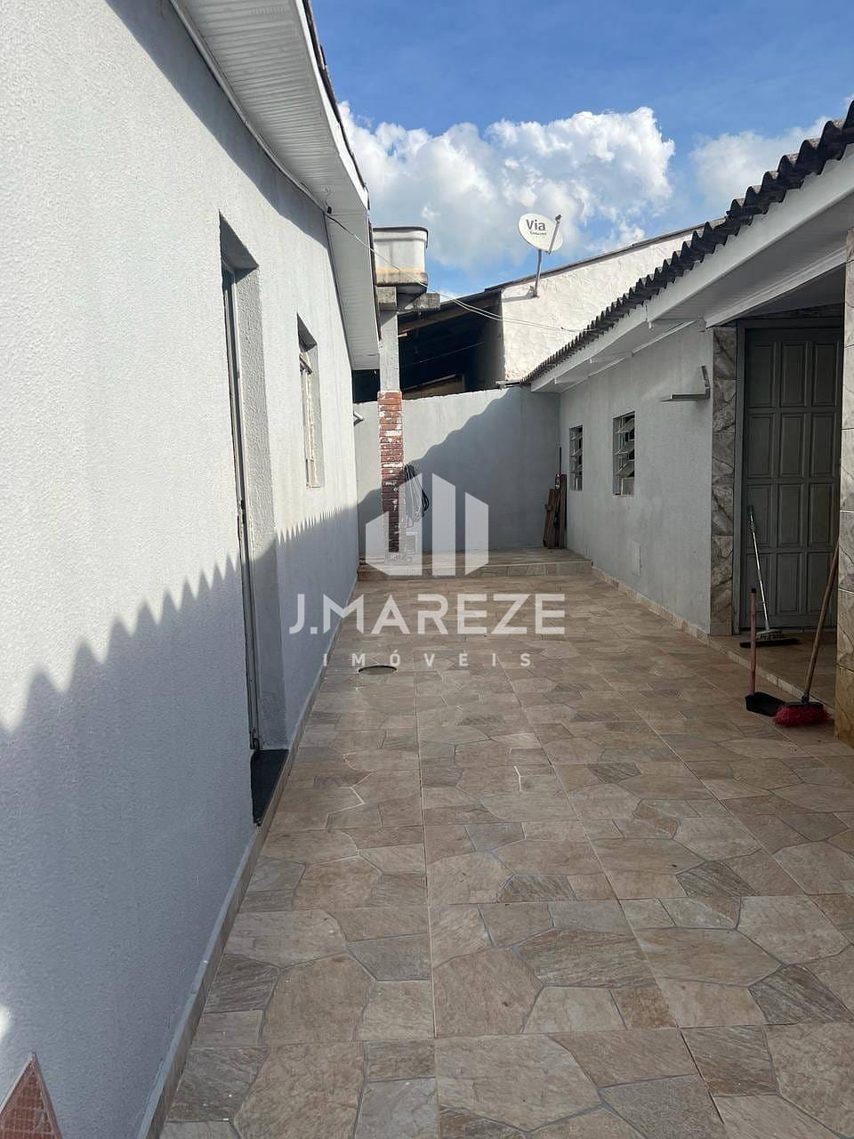 Casa à venda com 3 quartos, 90m² - Foto 17