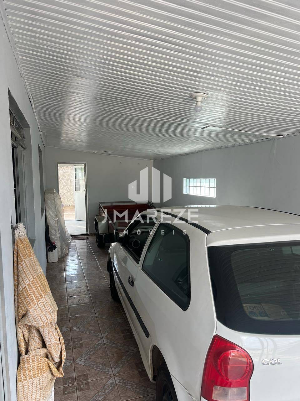 Casa à venda com 3 quartos, 90m² - Foto 4