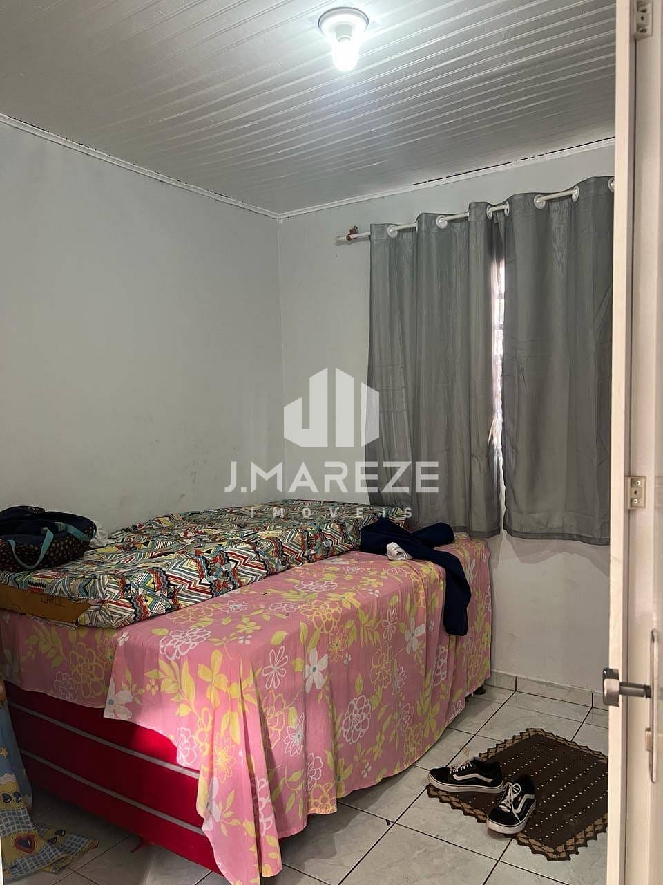 Casa à venda com 3 quartos, 90m² - Foto 11