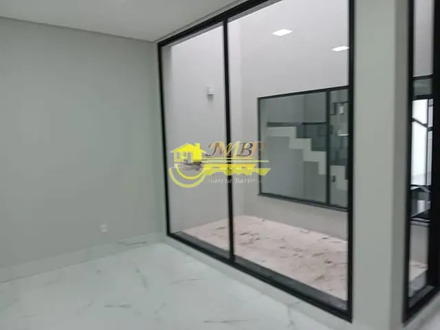 Casa com 206m² 3 quartos e 4 banheiros, à venda, no bairro Vila Avai em Indaiatuba