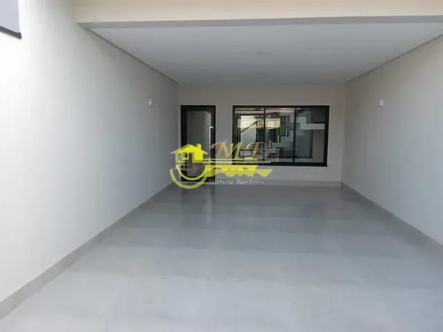 Casa com 206m² 3 quartos e 4 banheiros, à venda, no bairro Vila Avai em Indaiatuba