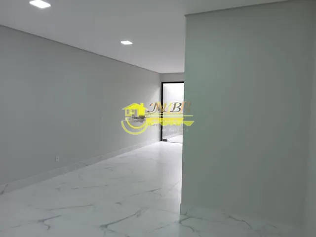 Casa com 206m² 3 quartos e 4 banheiros, à venda, no bairro Vila Avai em Indaiatuba