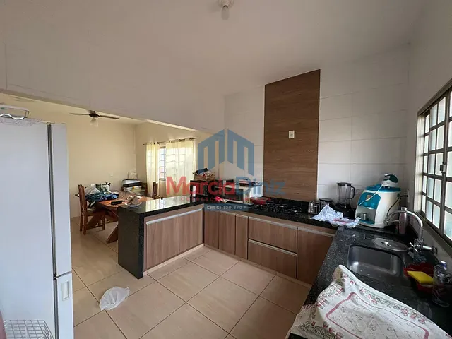 Casa com 325m² 2 quartos e 1 banheiro, à venda, no bairro Vila Celina em Ituverava