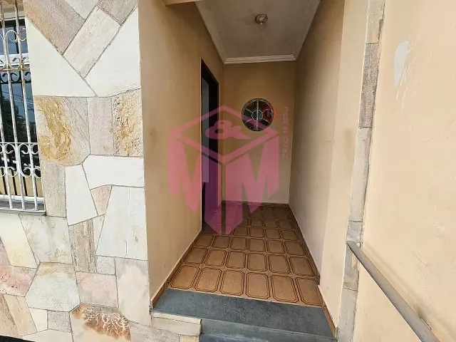 Casa 2 quartos e 2 banheiros, para alugar, no bairro Independência em São Bernardo do Campo