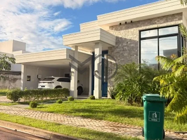 Casa com 456m² 4 quartos e 5 banheiros, à venda, no bairro Morada dos Nobres em Cuiabá