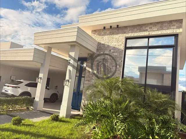 Casa com 456m² 4 quartos e 5 banheiros, à venda, no bairro Morada dos Nobres em Cuiabá