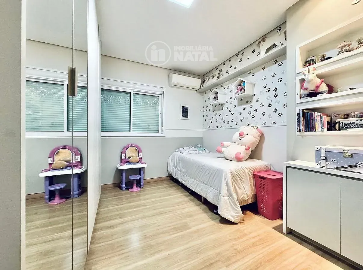 Casa, 3 quartos, 250 m² - Foto 12