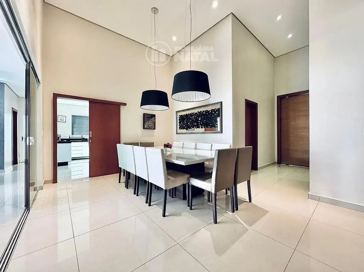 Casa, 3 quartos, 250 m² - Foto 9