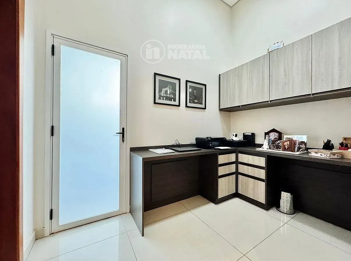 Casa, 3 quartos, 250 m² - Foto 11