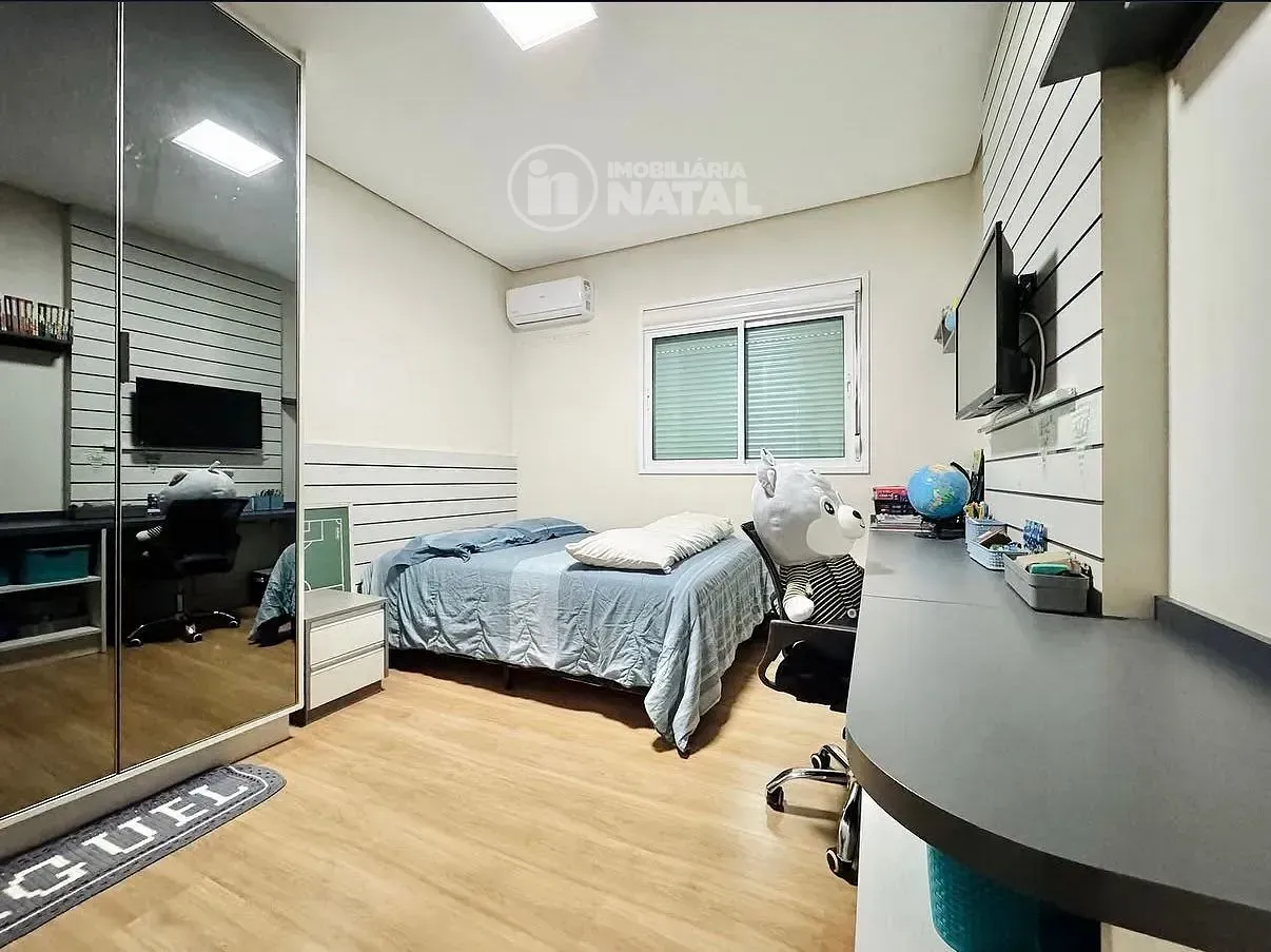 Casa, 3 quartos, 250 m² - Foto 17