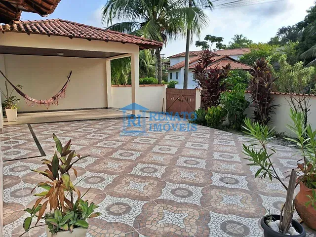 Casa com 642m² 3 quartos e 3 banheiros, à venda, no bairro Flamengo em Maricá