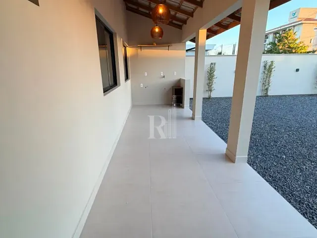 Casa com 252m² 2 quartos e 1 banheiro, à venda, no bairro Joaia em Tijucas