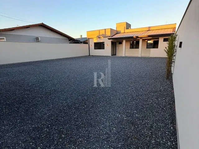 Casa com 252m² 2 quartos e 1 banheiro, à venda, no bairro Joaia em Tijucas