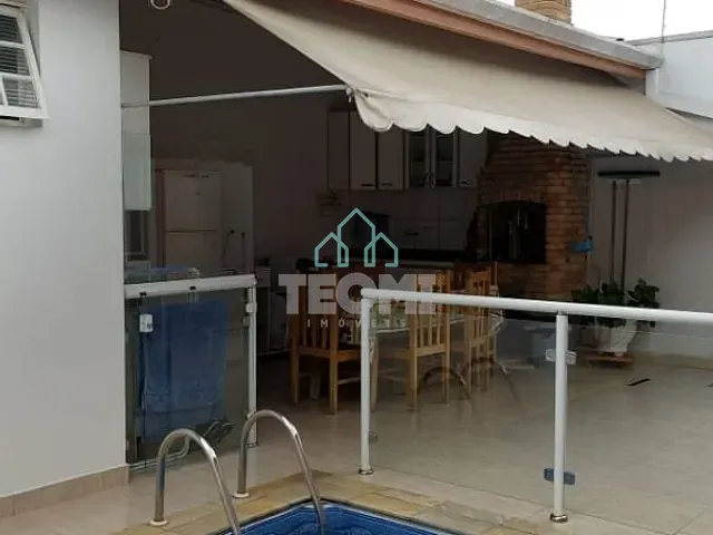 Casa com 250m² 4 quartos e 3 banheiros, à venda, no bairro Jardim Santa Clara em Taubaté